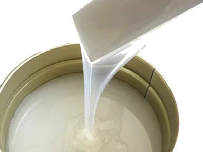 Nestemäinen silikonikumi (LSR)